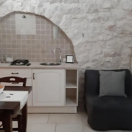 Trulli Grassi 度假居 *