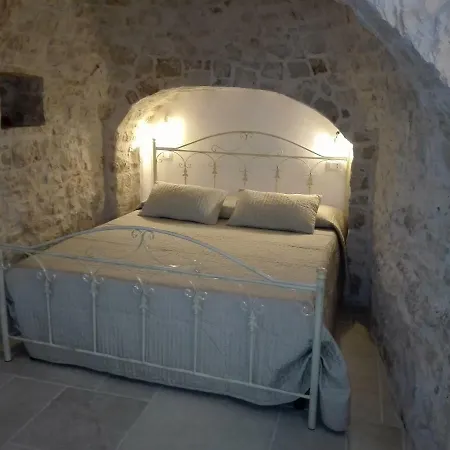 Trulli Grassi Alberobello