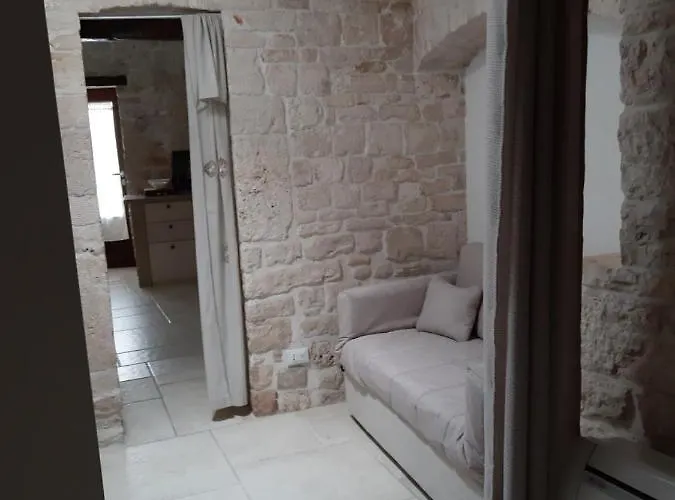 Trulli Grassi Alberobello